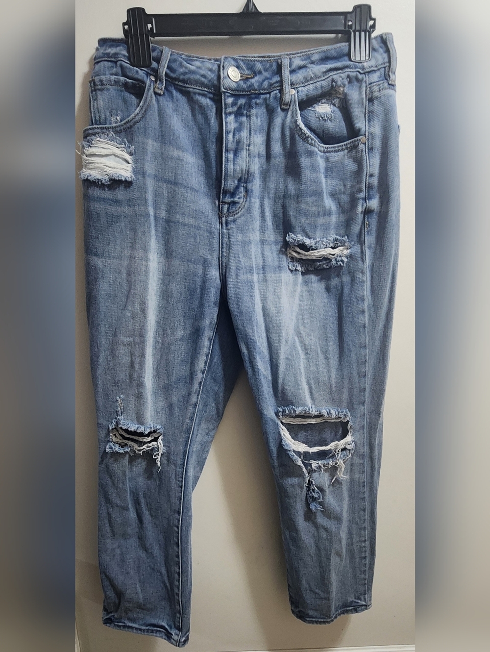 PacSun Distressed Mom Jeans Size 28